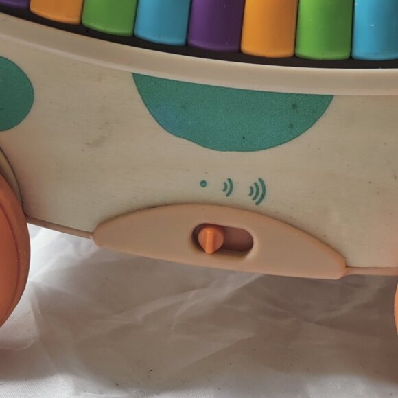 Wooden Alpha Pup Learning Toy, Pull along puppy teaches letters, sounds, songs. - Picture 5 of 10